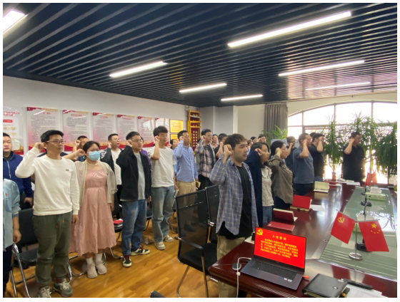 QQ20250427-085300.png